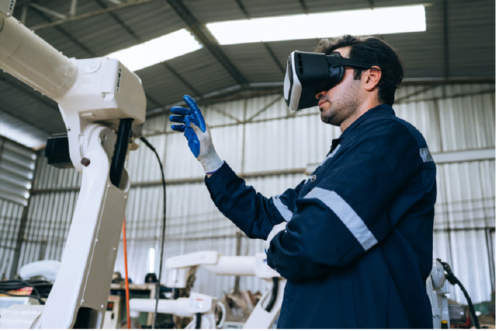 Virtual Training and Maintenance